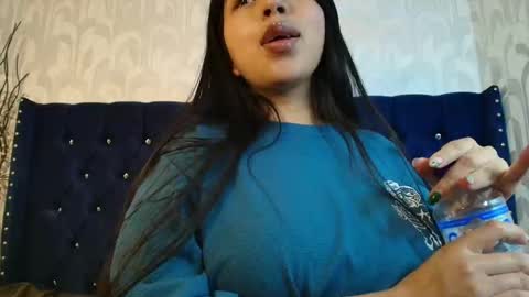 Isa online show from February 8, 9:02 am