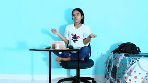 karol online show from June 13, 6:38 pm