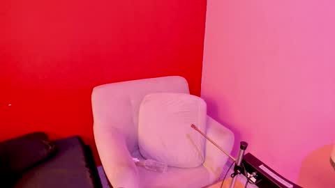 Kate  online show from November 21, 11:34 am