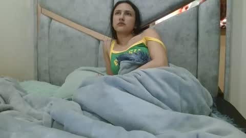 kate online show from November 8, 3:33 am