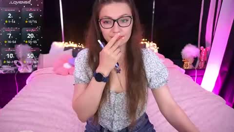 katecinderella online show from June 18, 6:26 am