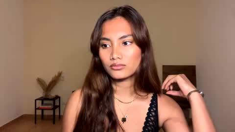 Kate Dami online show from February 22, 4:15 pm