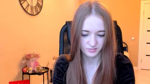katekayer online show from November 12, 11:19 am