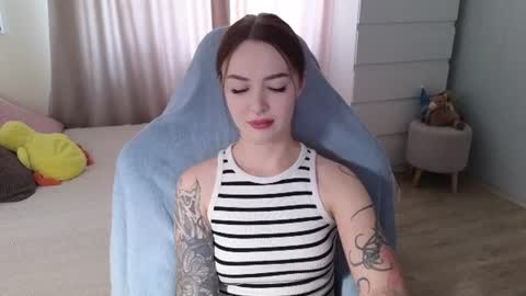 Im Kate  online show from July 12, 11:55 am