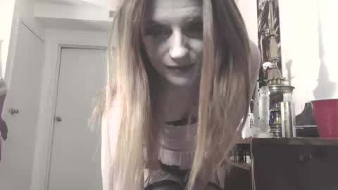 Kateloveforever online show from April 14, 6:02 am