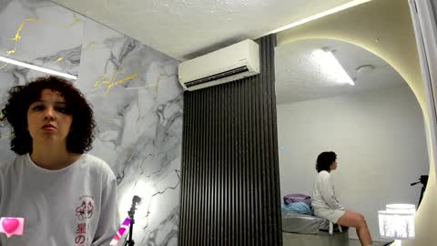 Im Katherine but call me Kate  online show from January 27, 12:05 pm