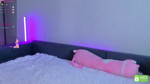 katenickson online show from March 17, 6:17 am