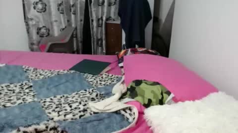 katherine_rodas2 online show from March 18, 12:48 am