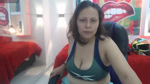 kati online show from December 1, 2:15 am