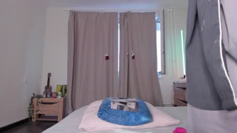 Kate online show from February 8, 10:18 am