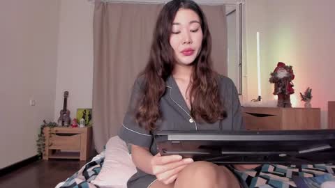 Kate online show from February 1, 10:59 am