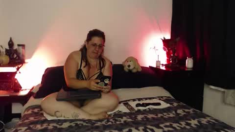 Katherine online show from October 5, 6:18 am