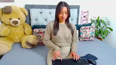 Follow Instagram katikloving online show from March 5, 7:26 am