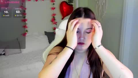 katrineevvans online show from February 22, 9:32 am