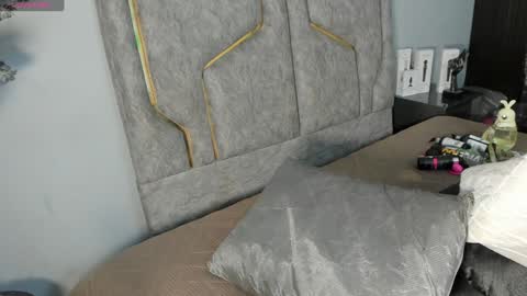 Snapshot of kattejordan chatting on January 14, 4:04 am Katerine online show from January 14, 4:04 am