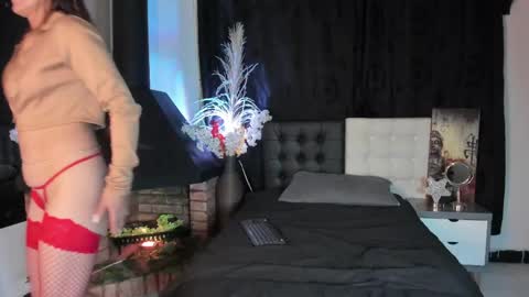 katty_riios online show from May 12, 3:15 am