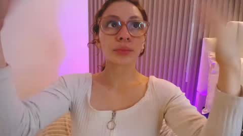 Katy Van online show from April 13, 9:15 pm