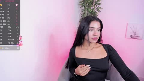 Snapshot of katya_rogerss chatting on December 8, 12:07 am katya online show from December 8, 12:07 am