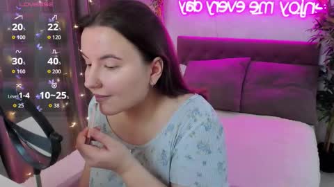 Kate online show from December 17, 5:22 am