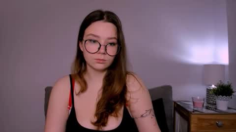 Katy online show from November 28, 1:14 pm