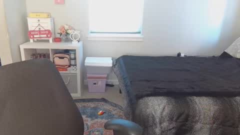 Katy online show from January 6, 6:11 pm