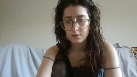 kawaii snowflake online show from October 6, 1:28 pm