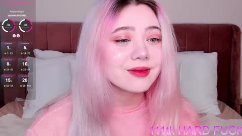 Snapshot of kawaii_yuki chatting on January 11, 8:43 am Yuki online show from January 11, 8:43 am