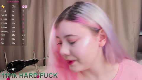 Snapshot of kawaii_yuki chatting on January 3, 8:43 am Yuki online show from January 3, 8:43 am