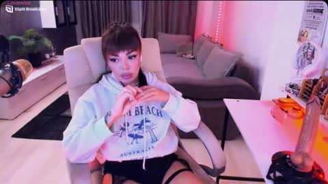 kaylee online show from November 4, 3:50 pm