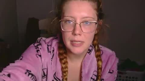 kaylee kakes online show from March 27, 10:21 pm