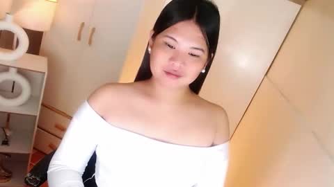 Y O U R        F U T U R E       K A Y L E E  online show from March 9, 7:28 pm