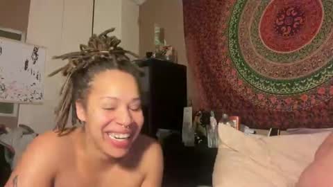 kayleesegates online show from January 17, 12:29 am