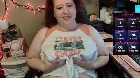 Kaylee SweetWillow online show from September 22, 3:54 pm