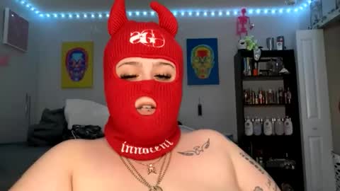 kaytiebandz online show from March 10, 10:03 pm