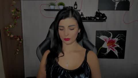 Snapshot of kayworl chatting on December 6, 1:00 pm kayworl online show from December 6, 1:00 pm