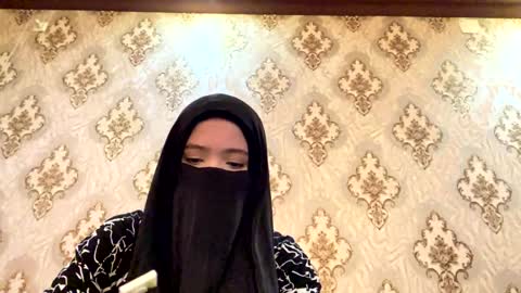 Kate online show from April 1, 6:14 am