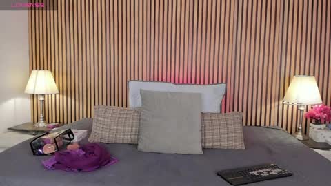 keeyla stone online show from March 29, 9:03 pm