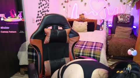 keka_teiku online show from April 12, 1:30 am