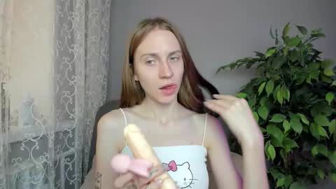 Snapshot of kelly_gerzikaaa chatting on September 21, 2:32 am kelly_gerzikaaa online show from September 21, 2:32 am