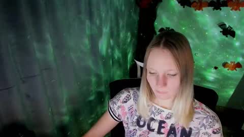 Kelly online show from October 20, 12:41 pm