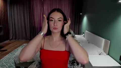 kelly_sal online show from August 2, 10:40 am