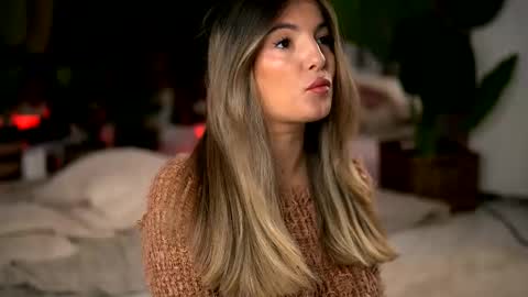 Denise online show from January 18, 3:03 am