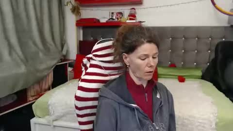 kelly online show from January 14, 1:27 pm