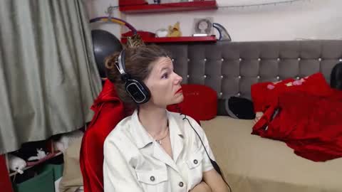 Snapshot of kellynumber chatting on October 11, 6:32 pm kelly online show from October 11, 6:32 pm