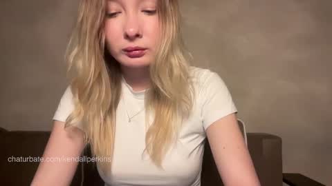 Kendall online show from December 15, 8:58 pm