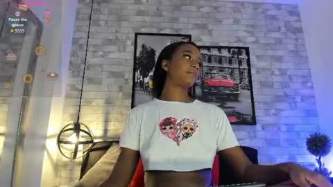 Kendall online show from June 25, 2:44 am