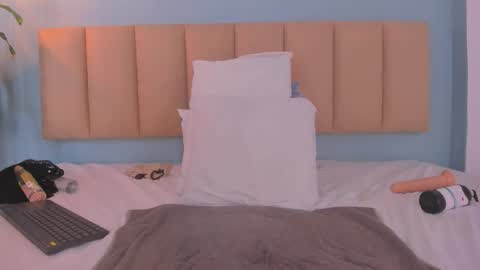 kendra_hottt online show from November 8, 4:28 am