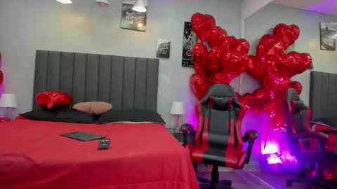 Kendra London online show from February 16, 11:21 am