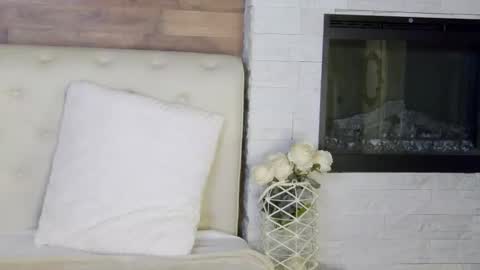 KendraBloom online show from February 3, 8:19 am