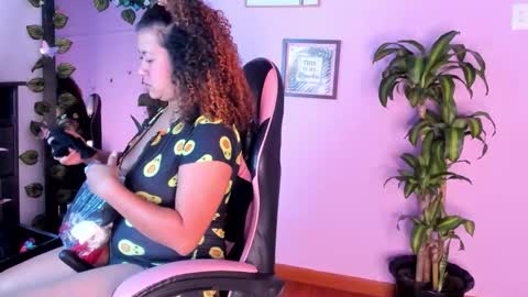  01  online show from December 21, 12:31 pm